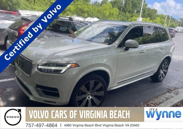 Crystal White 2023 Volvo XC90 B6 Ultimate Bright Theme 7-Passenger AWD SUV / Crossover All-Wheel Drive Automatic