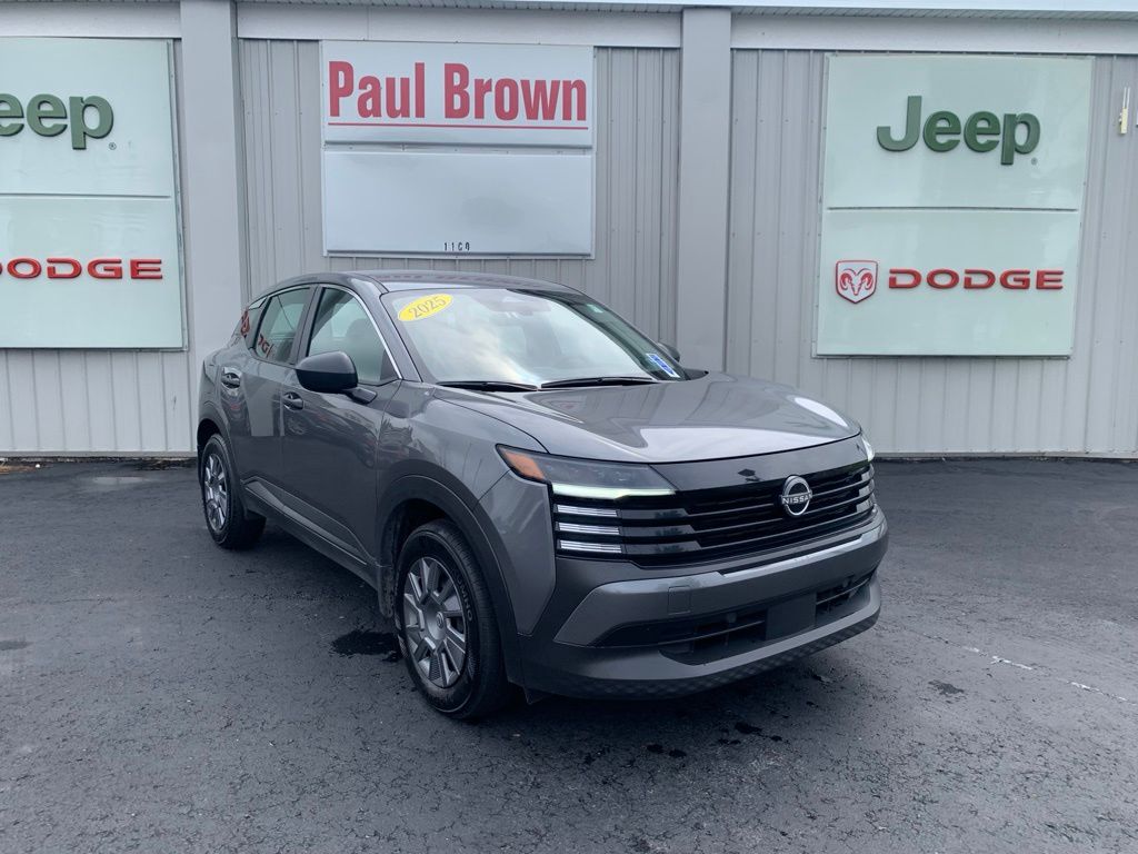 Gray (Gun Metallic) 2025 Nissan Kicks SUV / Crossover All-Wheel Drive Continuously Variable Transmission