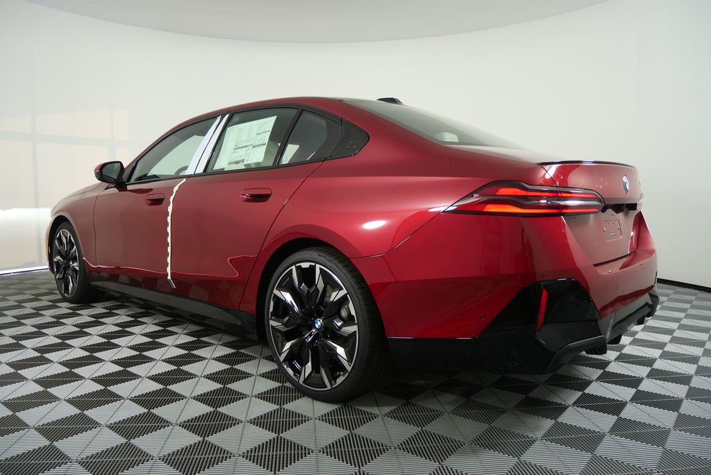2026 BMW 5 Series 530i 5