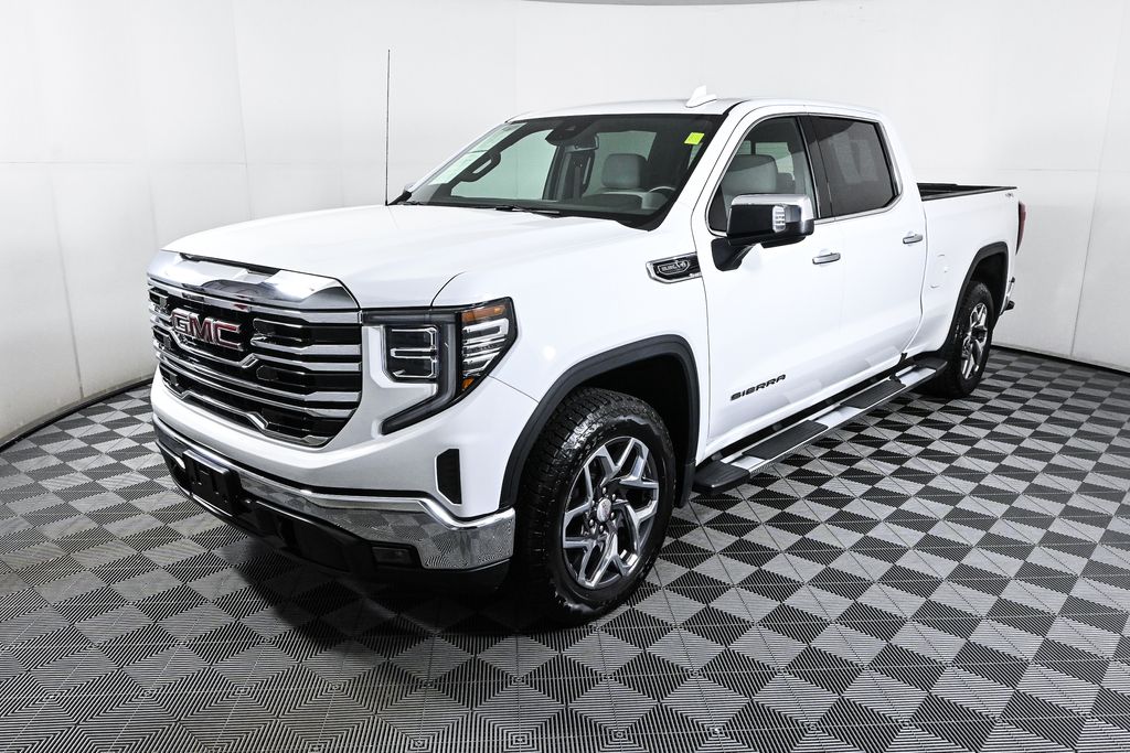 2023 GMC Sierra 1500 SLT 3