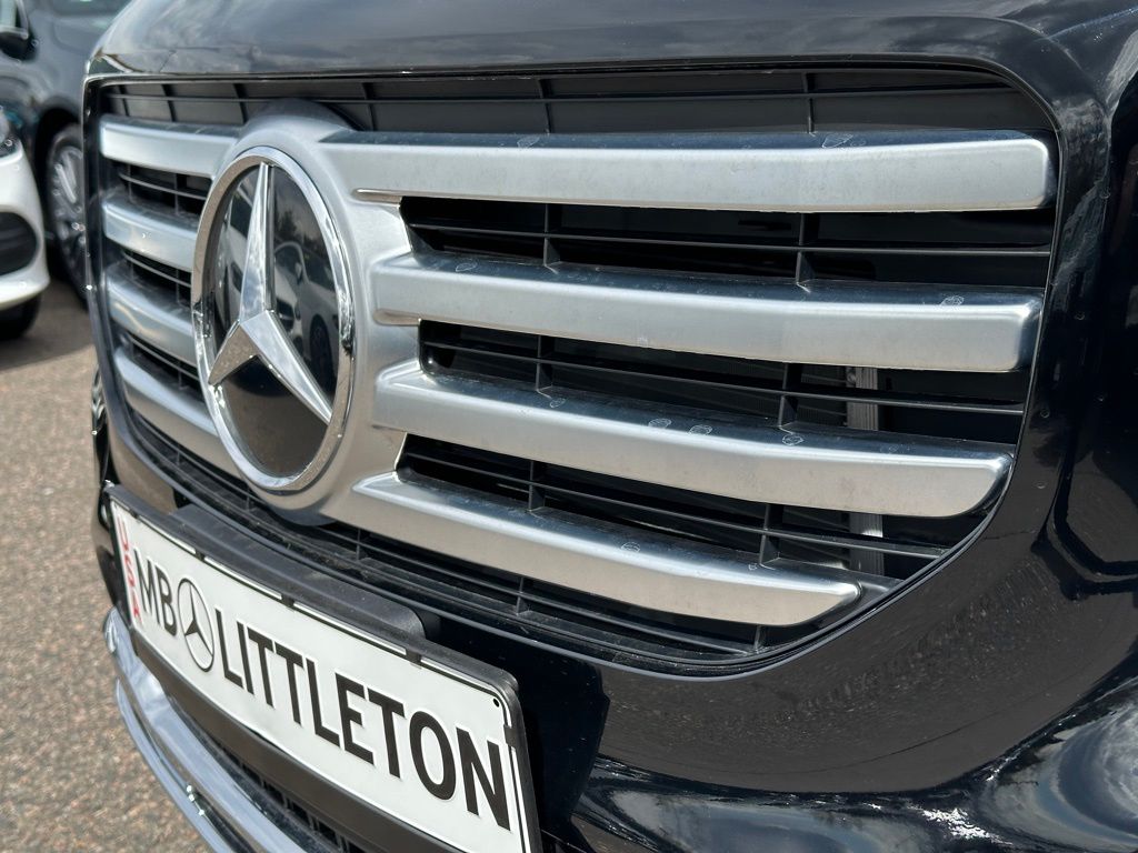 2024 Mercedes-Benz GLB GLB 250 10