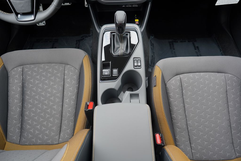 2025 Subaru Crosstrek Sport 16