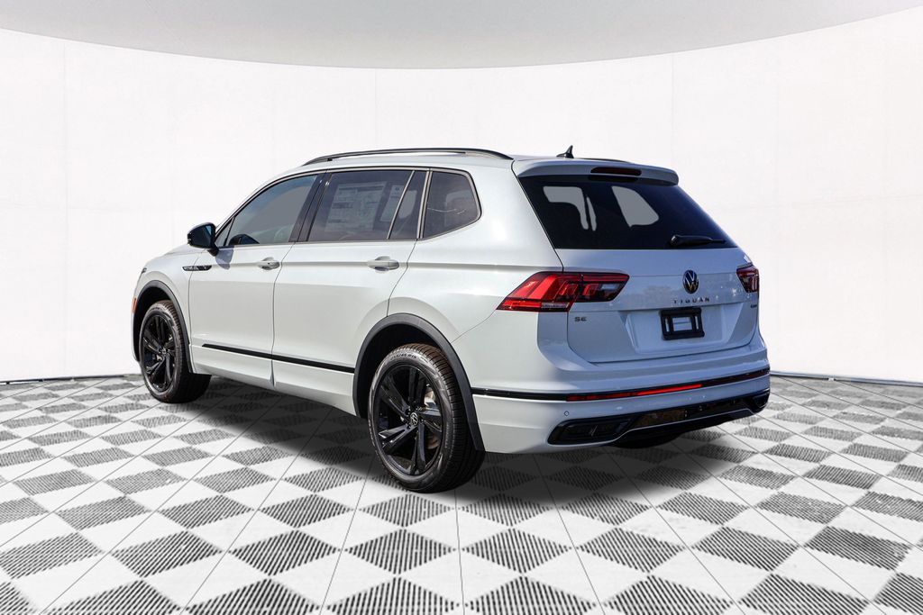 2024 Volkswagen Tiguan 2.0T SE R-Line Black 11