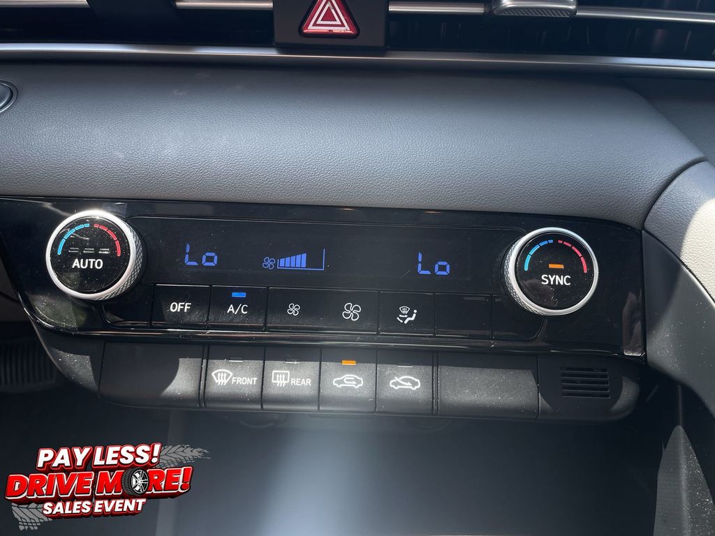 2021 Hyundai Elantra SEL - Photo 22