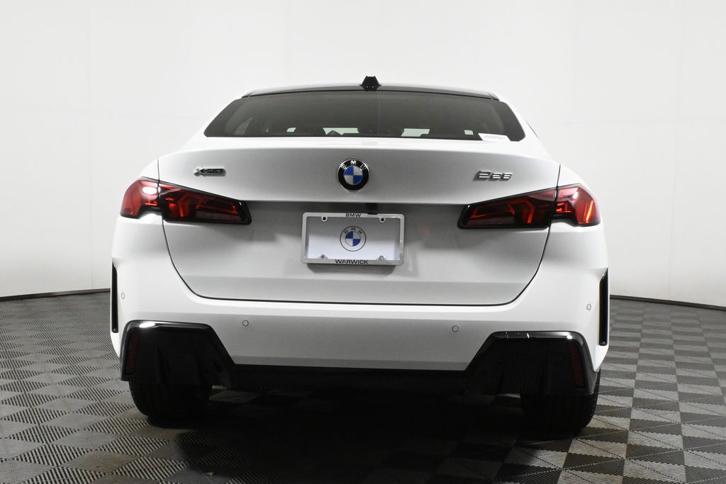 Thumbnail: 2026 BMW 2 Series - 6