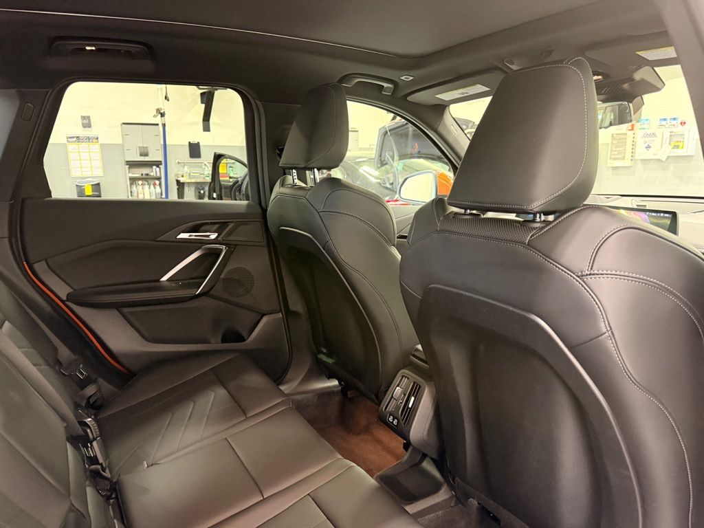 Thumbnail: 2025 BMW X1 - 25