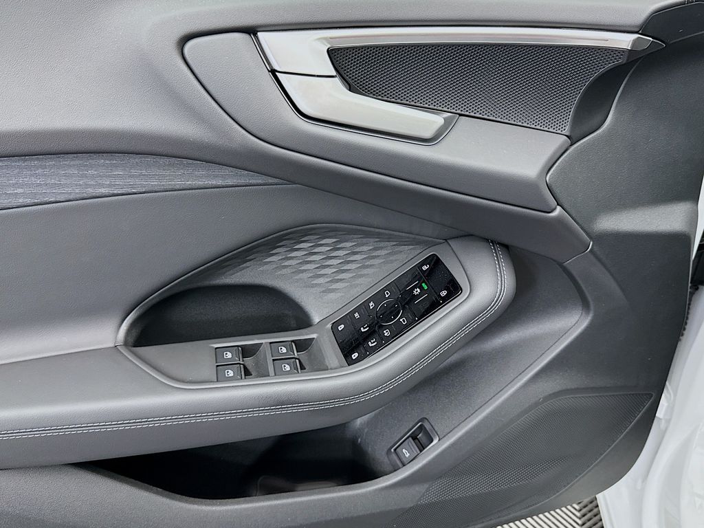 Thumbnail: 2025 Audi A5 - 23