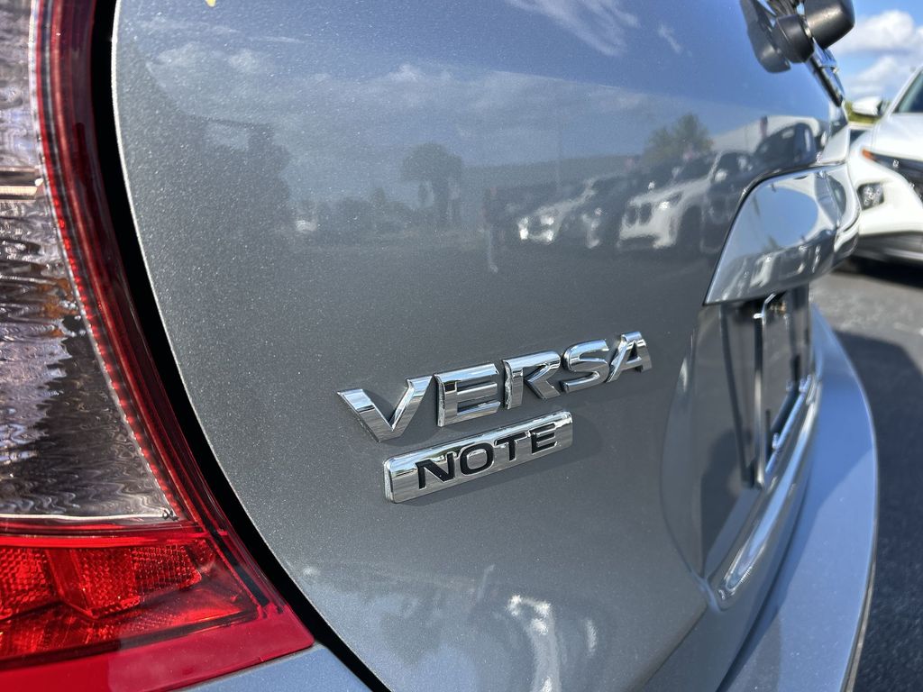Thumbnail: 2015 Nissan Versa Note - 31