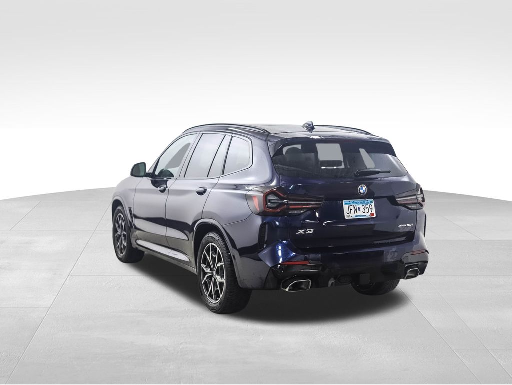 Thumbnail: 2022 BMW X3 - 3