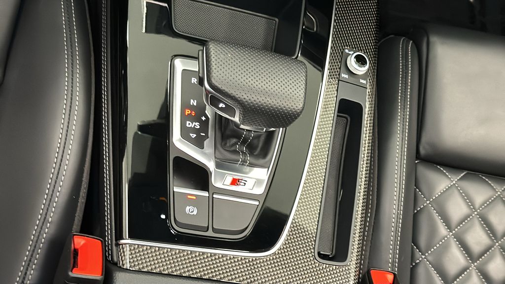 2022 Audi SQ5 Prestige 25