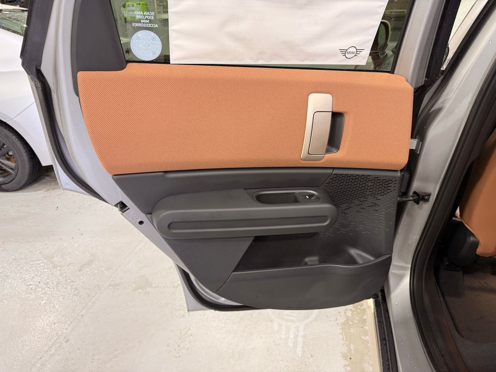 Thumbnail: 2026 MINI Cooper Countryman - 19