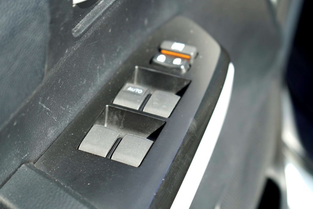 Used Car 2021 Toyota Tundra  Sr5 For Sale Under $35,000 In Taylor, Texas