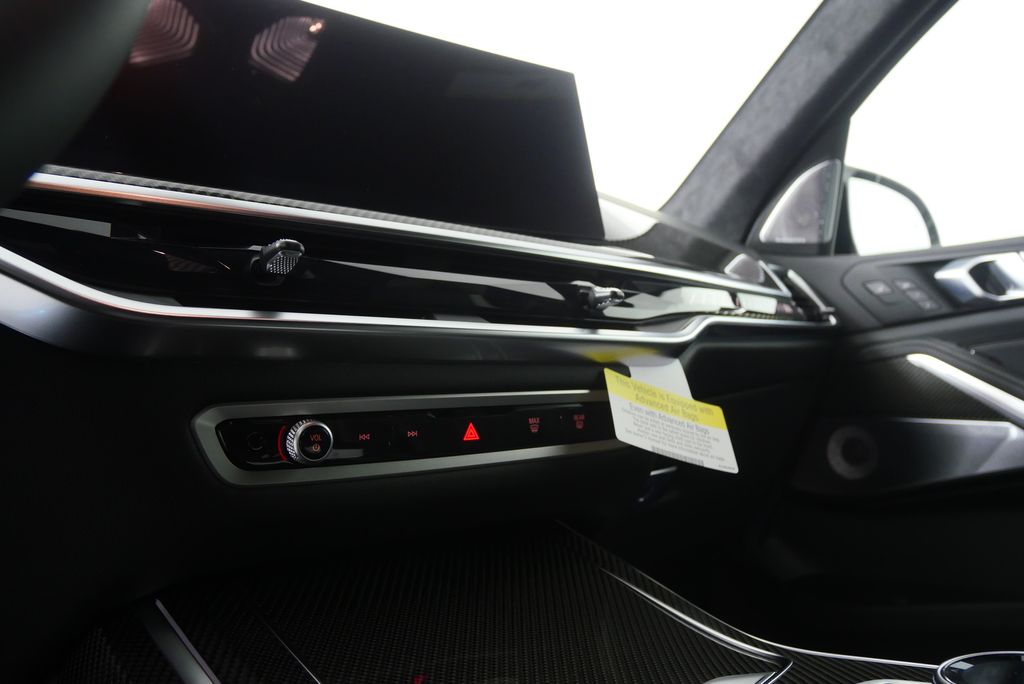 Thumbnail: 2026 BMW X7 - 24