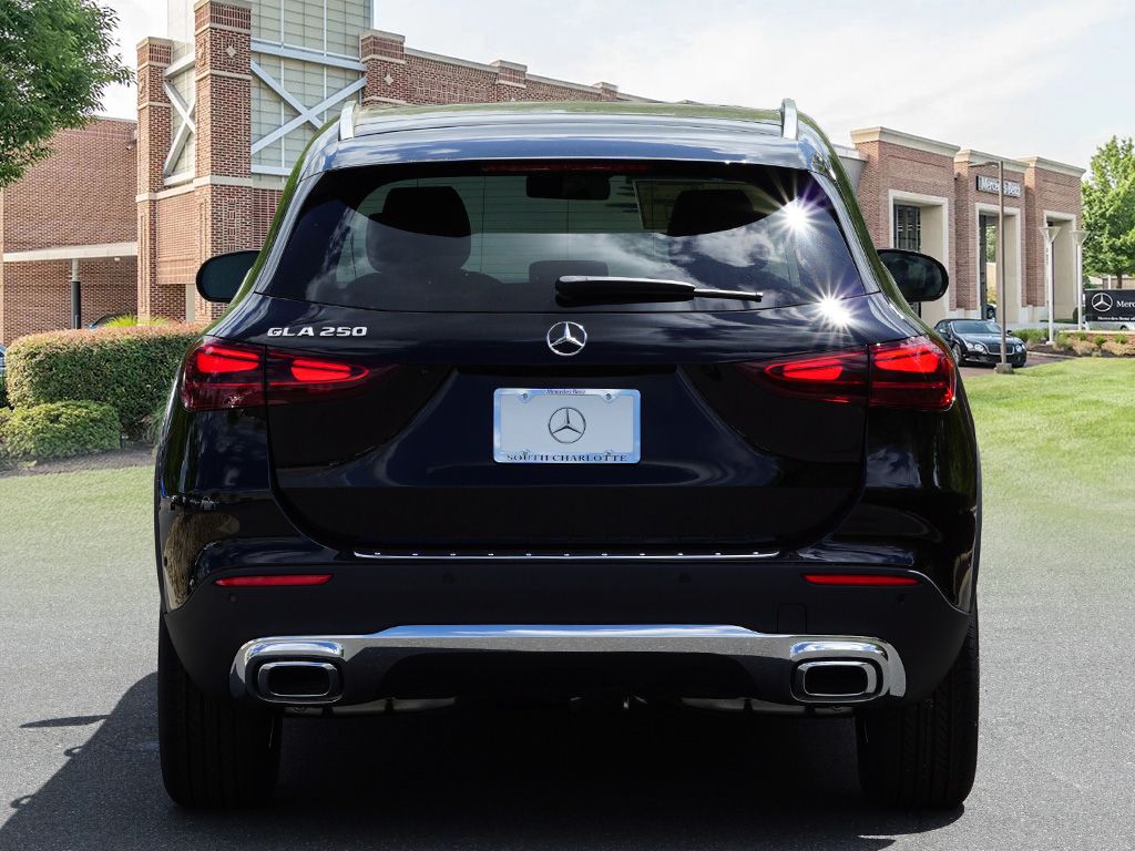Thumbnail: 2026 Mercedes-Benz GLA - 5