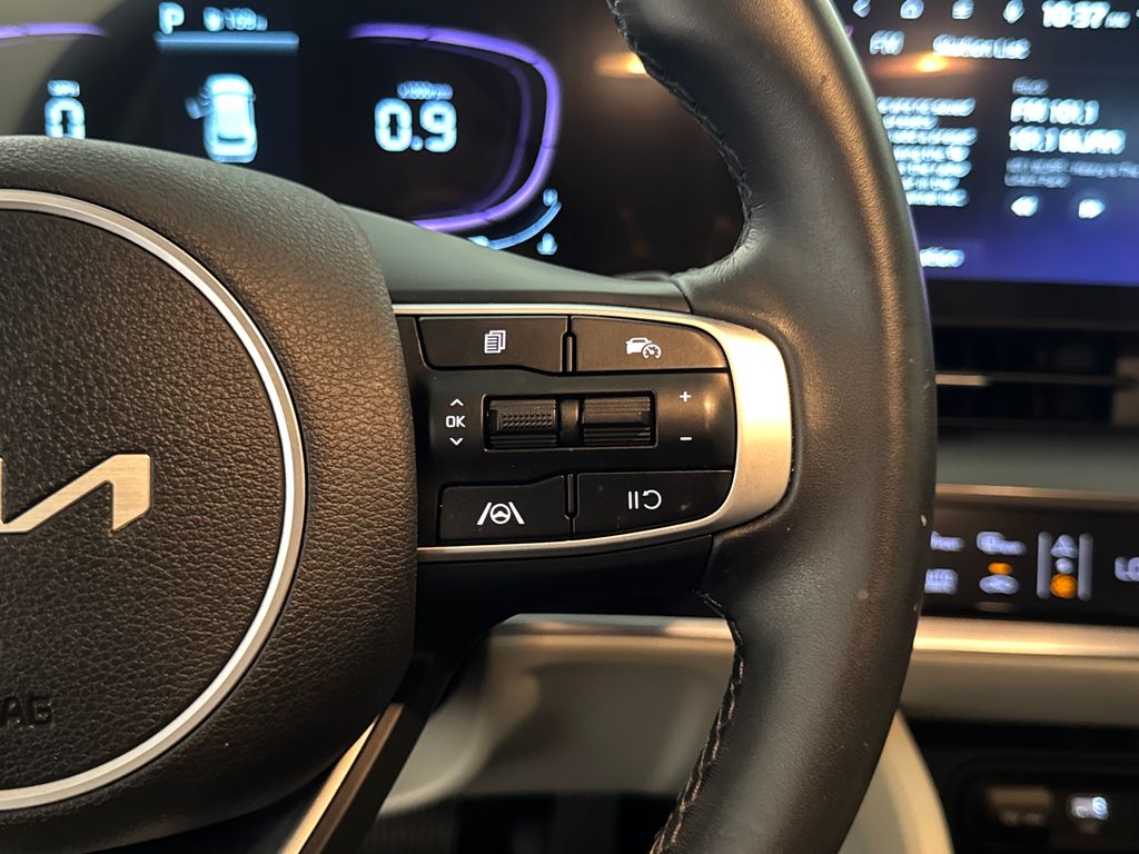 Certified Used 2025 Gray Kia EX image 21