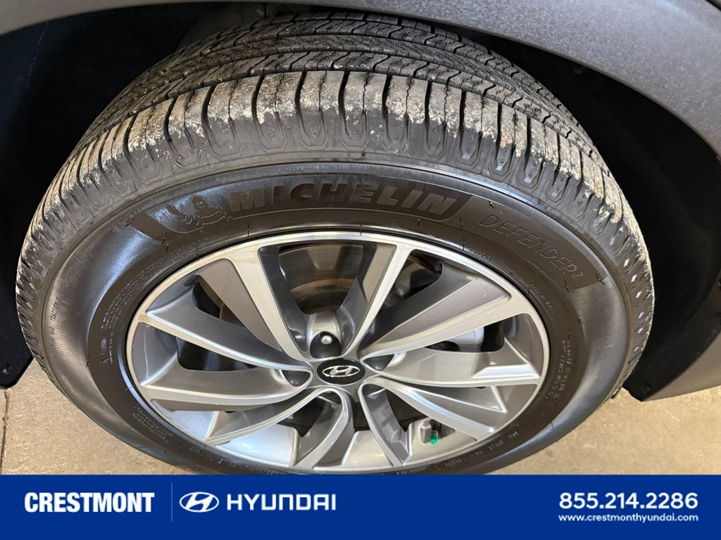 used 2020 Hyundai Santa Fe car, priced at $21,114