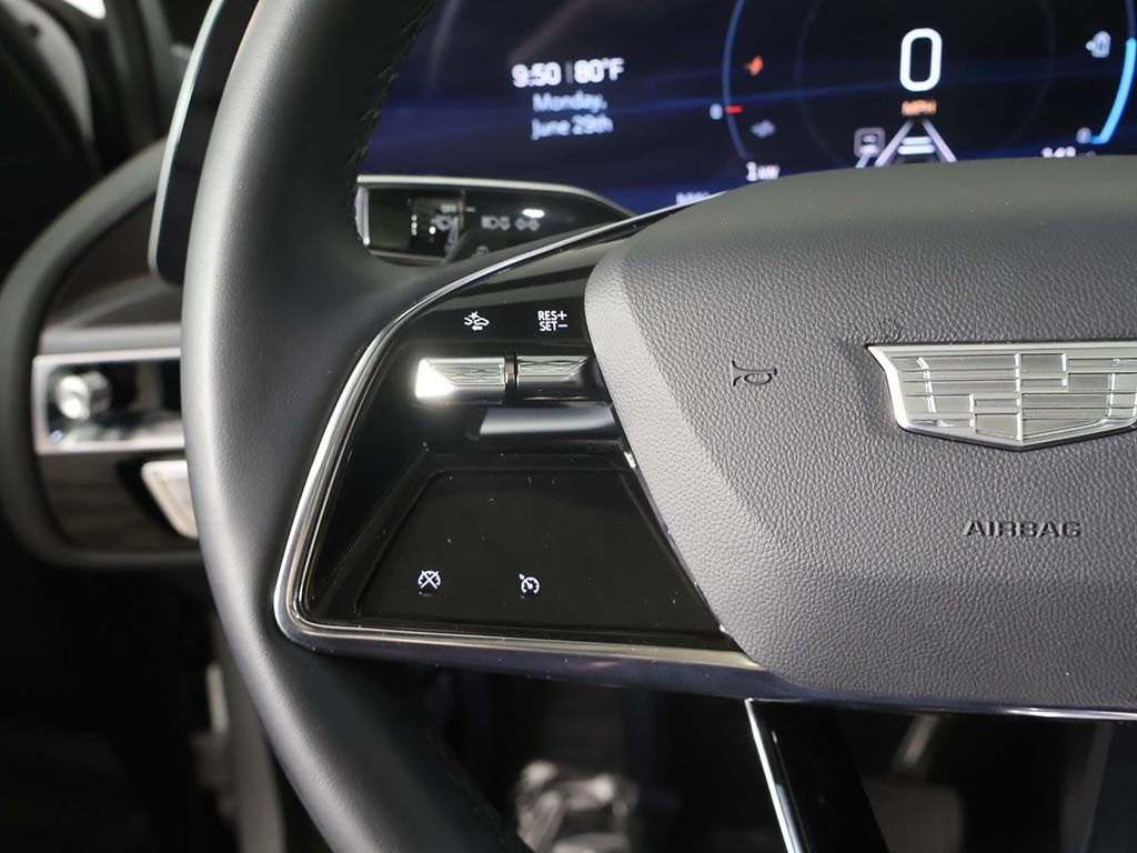 Used 2024 White Cadillac Tech image 38