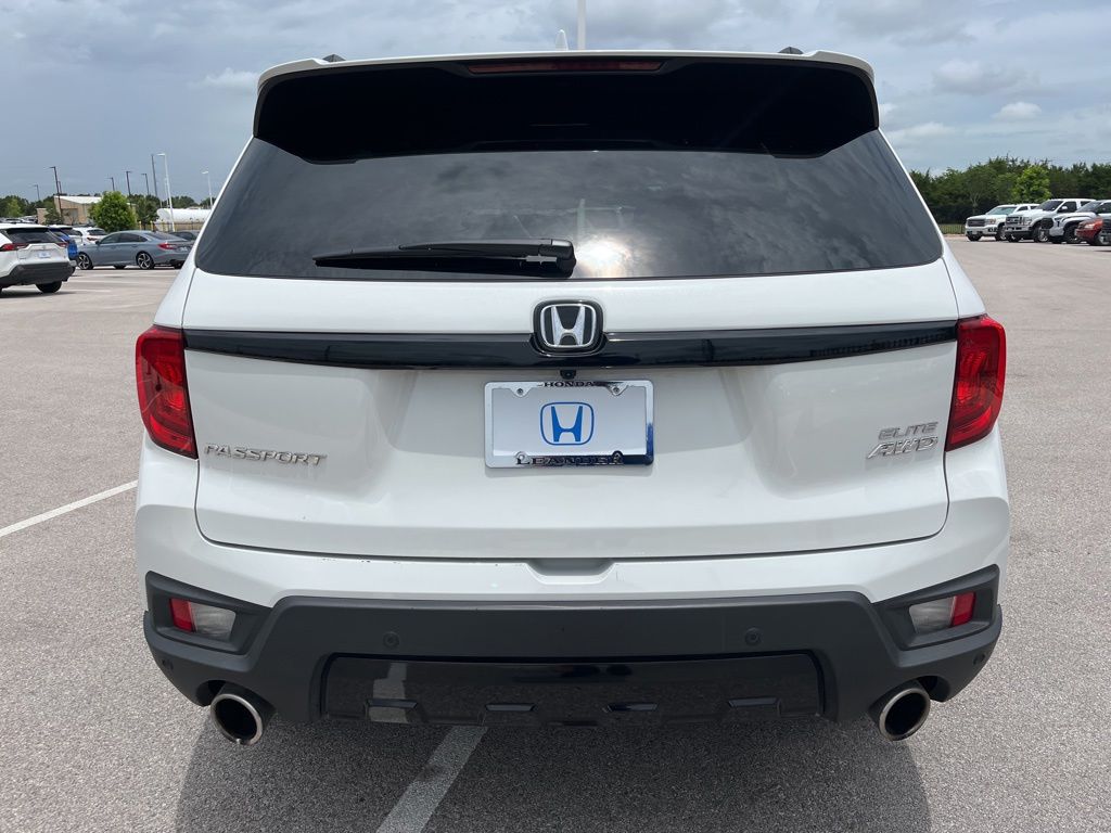 Thumbnail: 2023 Honda Passport - 5
