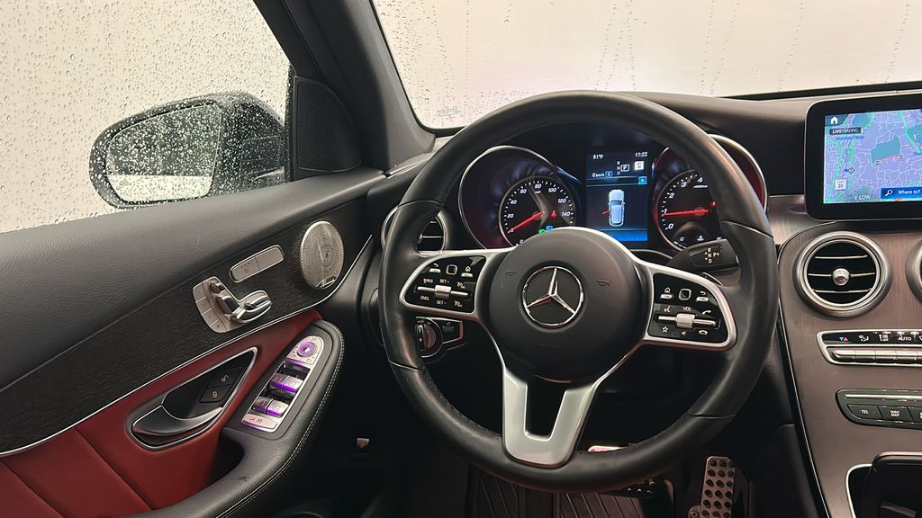 2021 Mercedes-Benz GLC 300 24