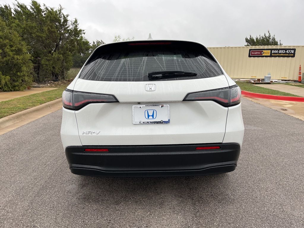 2024 Honda HR-V LX 5