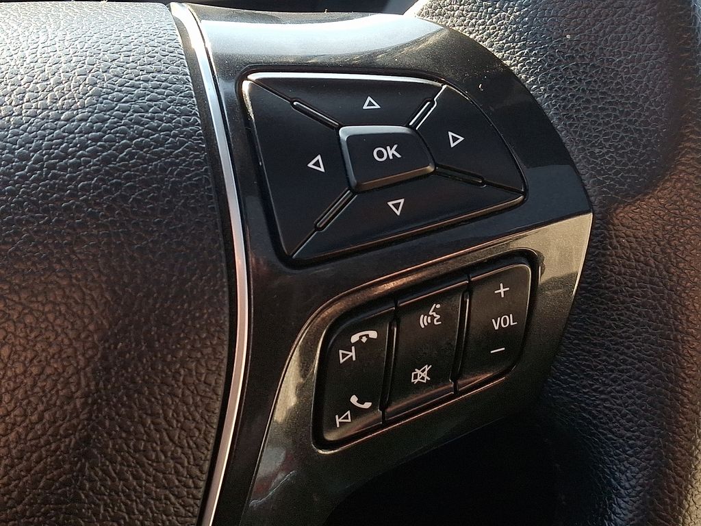 Thumbnail: 2019 Ford Explorer - 23