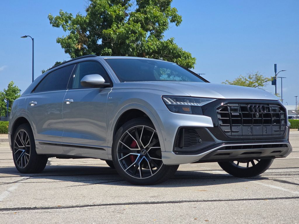 Used 2021  Audi 55 Premium Plus image 2