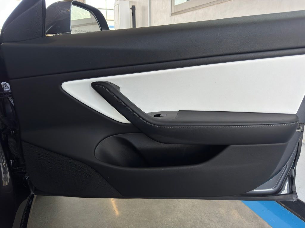 2018 Tesla Model 3 Long Range  at Autostrade