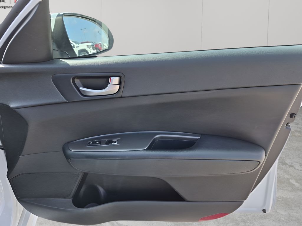 Used Car 2020 Kia Optima  Lx For Sale Under $12,000 In Austin, Texas