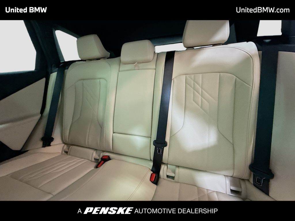 Thumbnail: 2026 BMW X3 - 13