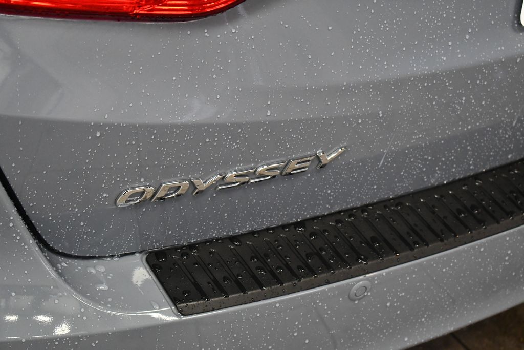 Thumbnail: 2023 Honda Odyssey - 6