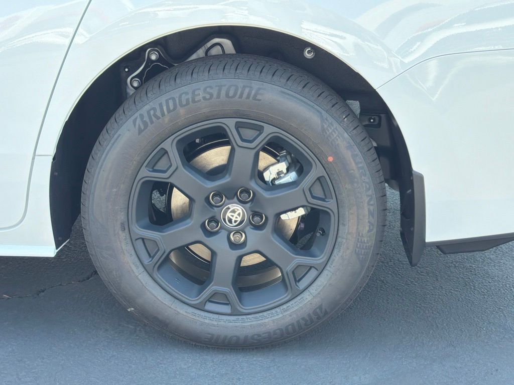 New 2026 Toyota Sienna Van