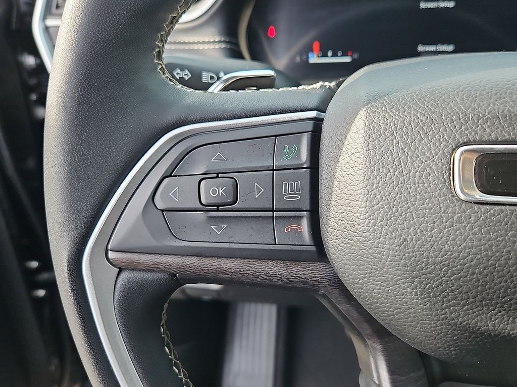 Thumbnail: 2023 Jeep Grand Cherokee L - 27