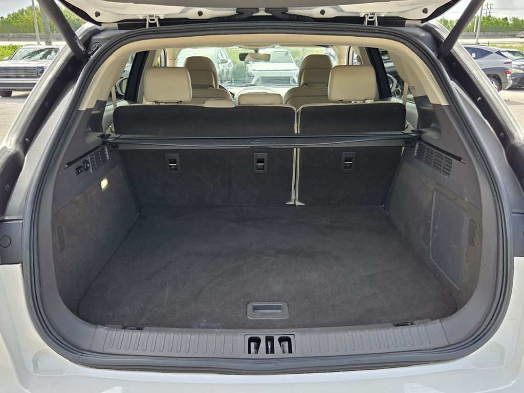 2019 Lincoln Nautilus - $15,475