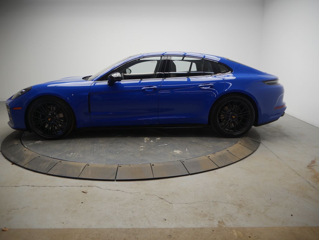 Thumbnail: 2026 Porsche Panamera - 2