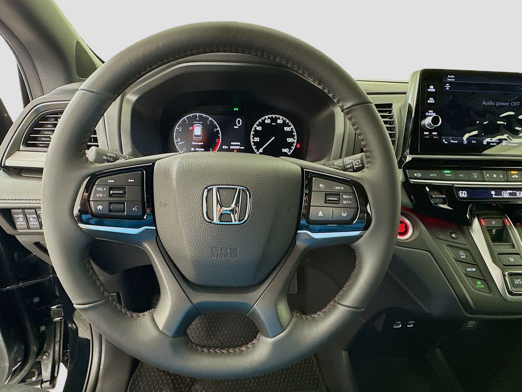 Thumbnail: 2026 Honda Odyssey - 10