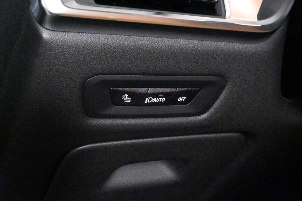 Thumbnail: 2026 BMW X5 - 27