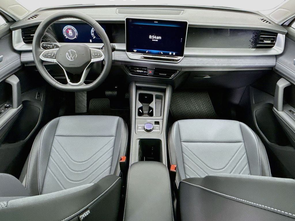 Thumbnail: 2026 Volkswagen Tiguan - 11