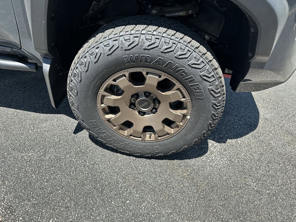 2026 Toyota Tacoma Trailhunter - Photo 12