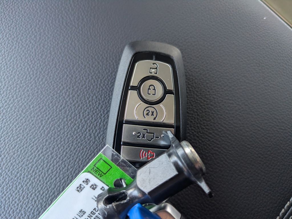 2026 Ford F-250 Super Duty LARIAT