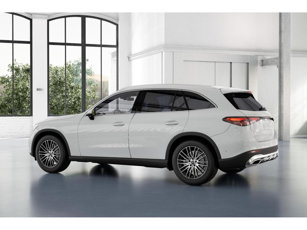 Thumbnail: 2027 Mercedes-Benz GLC - 31