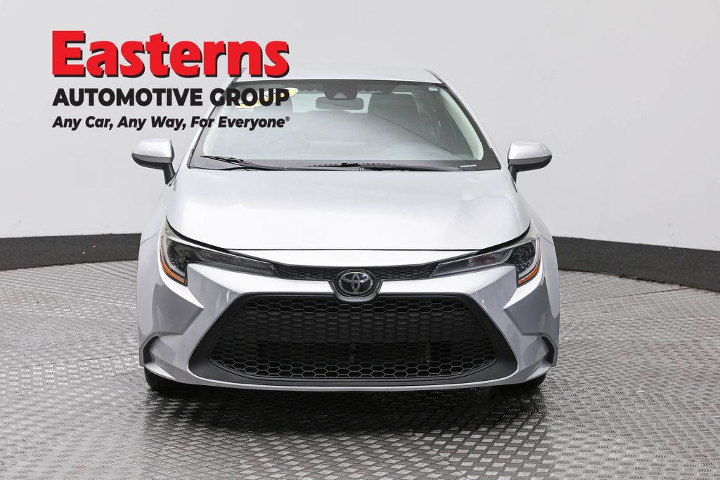 2021 Toyota Corolla LE - Photo 3