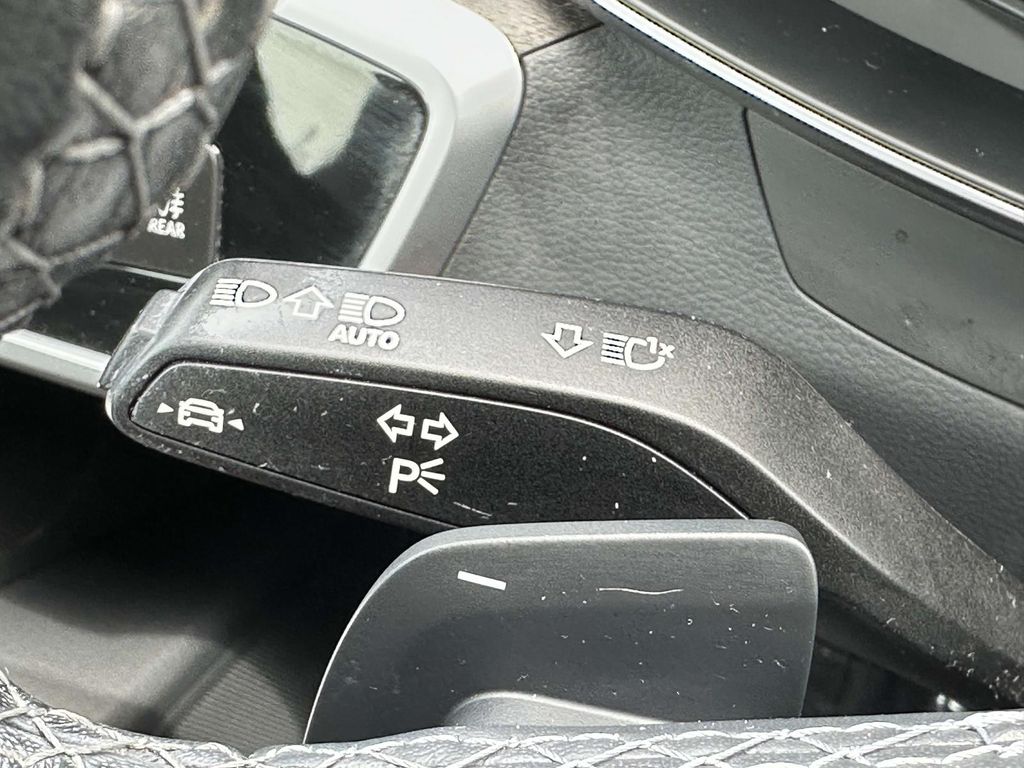 2023 Audi A7 Premium 17
