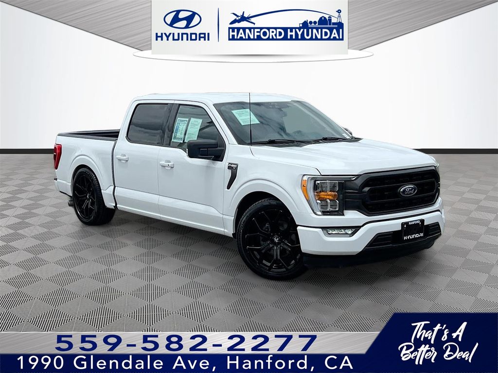 Oxford White 2021 Ford F-150 XLT SuperCrew RWD Pickup Truck 4X2 Automatic