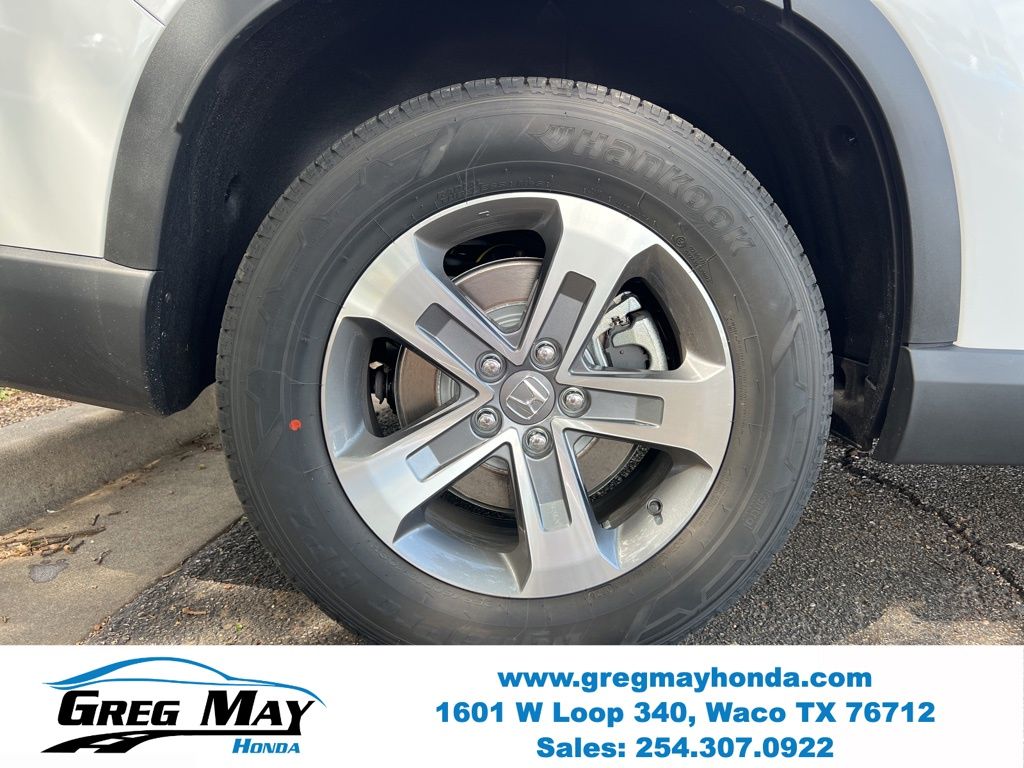 View vehicle photo 7