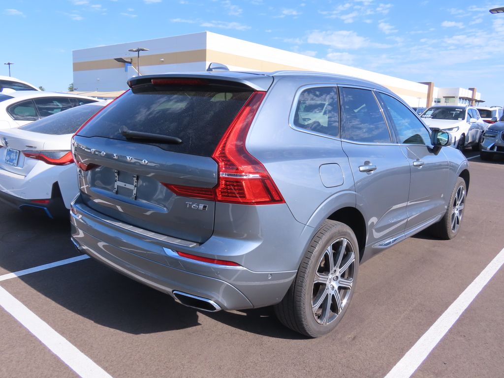 Thumbnail: 2018 Volvo XC60 - 3