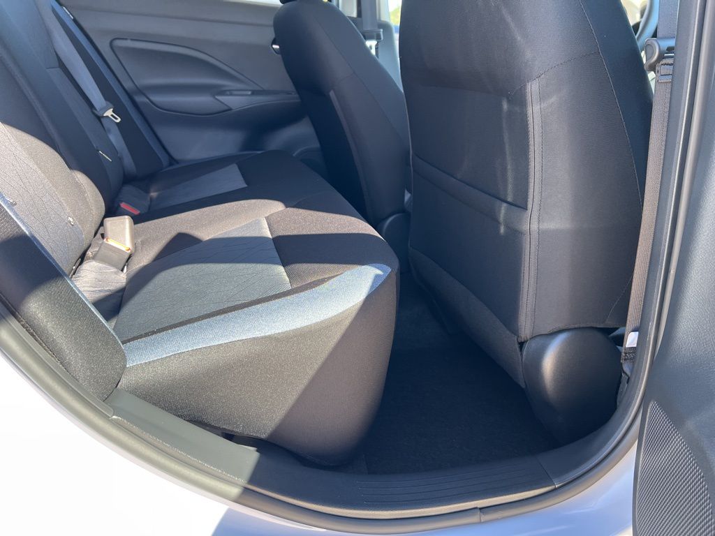 2025 Gray Sky Pearl Nissan Versa 1.6 SV FWD Sedan