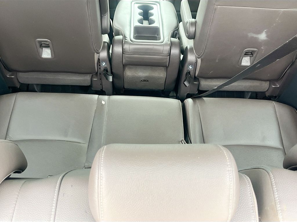 Used 2023 Silver Honda Touring image 29