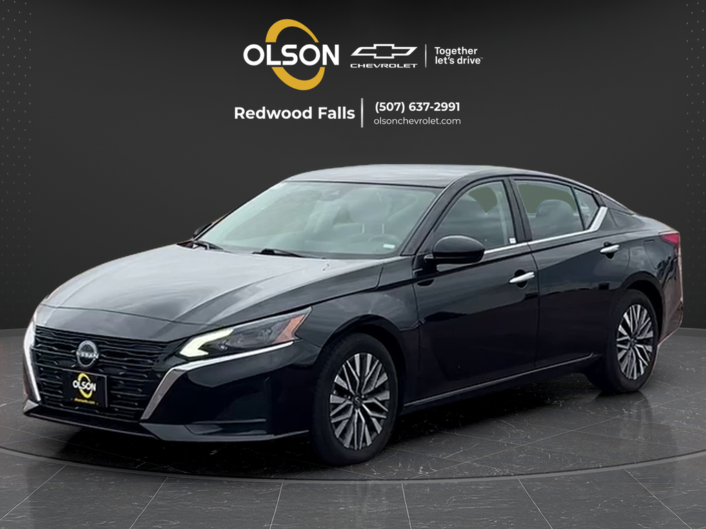 Super Black Clearcoat 2023 Nissan Altima Sedan Front-Wheel Drive Continuously Variable Transmission