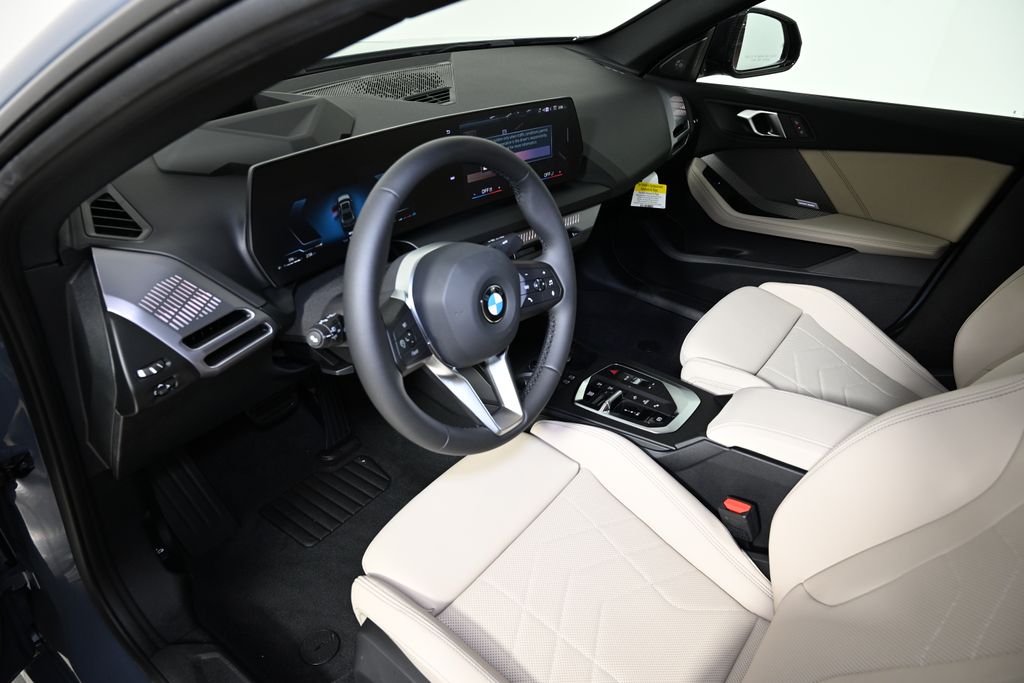 Thumbnail: 2026 BMW 2 Series - 15