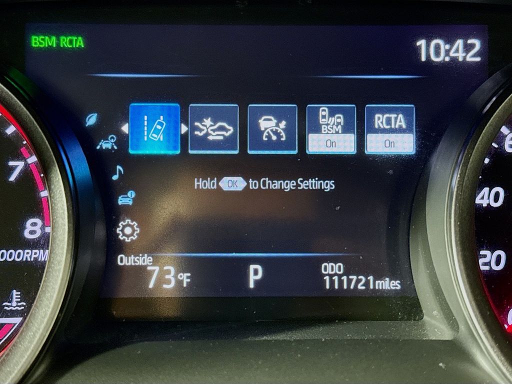 Thumbnail: 2021 Toyota Camry - 12